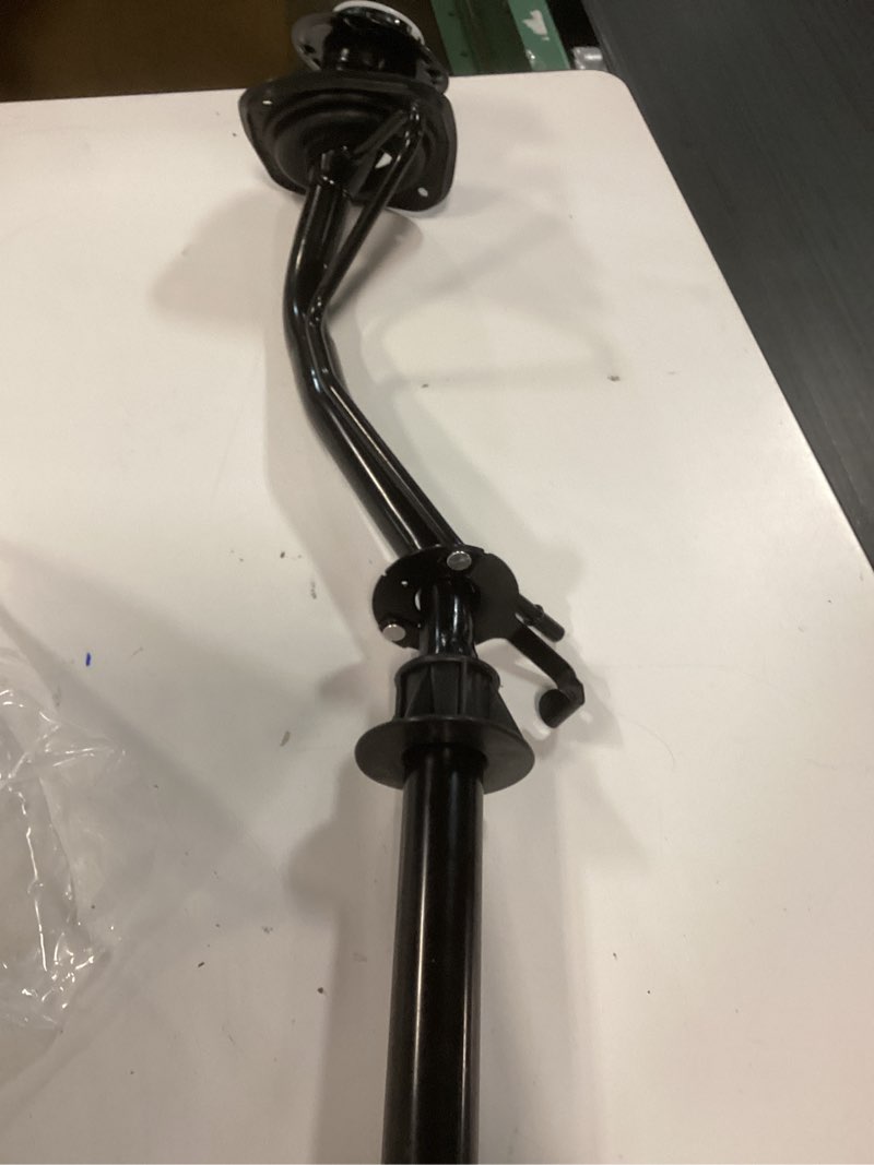 Condition photo showing Good Condition for scitoo 577-093 3w7z9034aa fuel filler neck fits for ford crown victoria 1998-2006,for mercury grand marquis 1998-2006,for mercury marauder 2003-2004