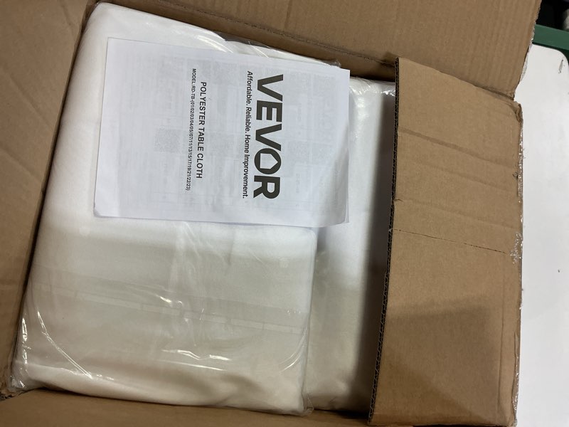 Condition photo showing New/Like New for VEVOR White Tablecloths for Rectangle Tables, 10 Pack, 60 x 102 Inches, Reusable and Machine Washable Table Clothes, Wrinkle-Resistant Polyester Fabric Table Covers for Wedding, Party, Banquet White 60" x 102", 10 Pack