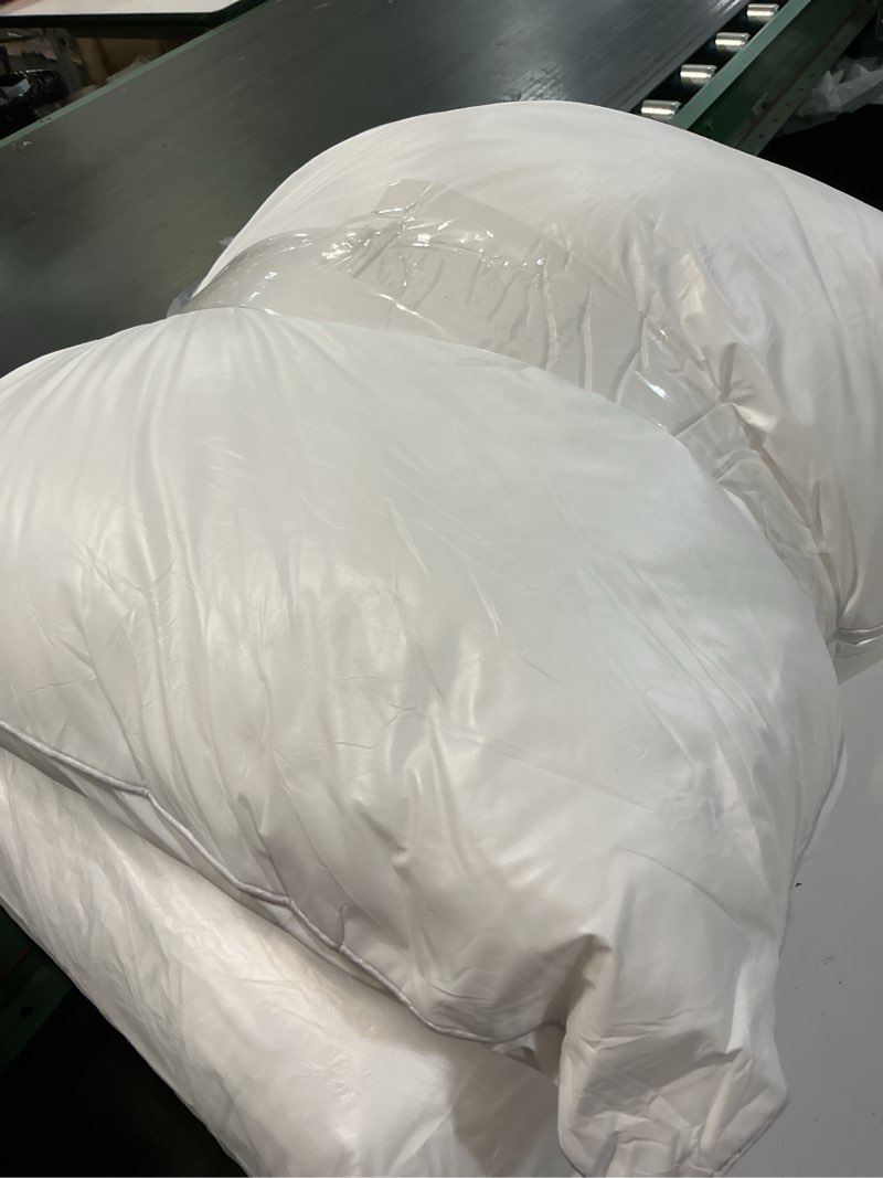 Condition photo showing As Is for oubonun 26x26 outdoor pillow inserts (pack of 2) - square waterproof throw pillow - decorative throw pillows insert for couch sofa bed patio furniture - white pillows 26 x 26 (pack of 2)