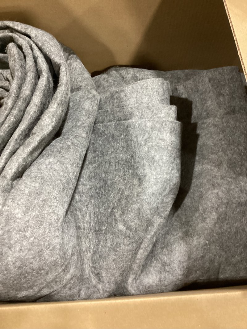 Condition photo showing Good Condition for Extra Large Area Rug Liner, 9x12 Foot Thick Felt Pad for All Floors, Keeps Rugs Softly and Securely in Place 9' x 12' (Rectangular) 1/4" Thick