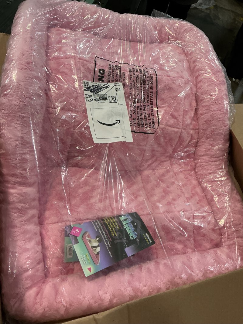 Condition photo showing New/Like New for MidWest Homes for Pets Bolster Pet Bed for Dogs & Cats 36L-Inch Pink Dog Bed or Cat Bed w/ Comfortable Bolster | Ideal for Medium / Large Dog Breeds & Fits a 36-Inch Dog Crate Blush Pink 36-Inch