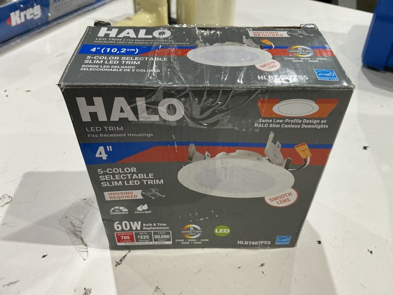 Condition photo showing As Is for halo hlb series white 4-in 705 -lumens switchable white round dimmable led wet rated