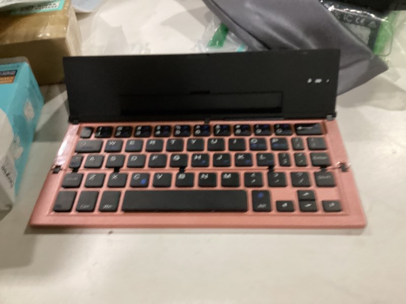 Condition photo showing New/Like New for galaxy tab s6 lite 2024/2022/2020 keyboard case with s pen holder, magnetic detachable round keys keyboard case for s6 lite (sm-p620/p625/p613/p619/p615/p610) (teal) s6 lite 2024/2022/2020 (10.4 inch) teal
