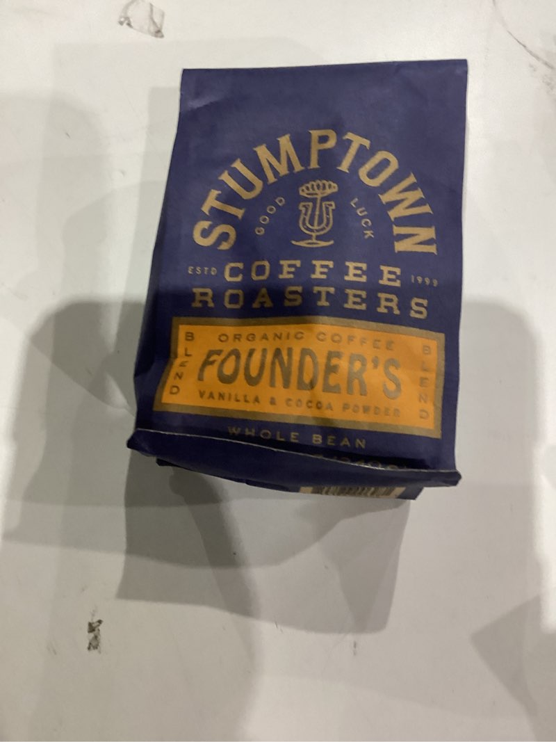Condition photo showing Good Condition for Stumptown Coffee Roasters, Founder's Blend - Organic Whole Bean Coffee - 12 Ounce Bag, Flavor Notes of Vanilla and Cocoa Powder Founder's Blend 12 Ounce (Pack of 1)