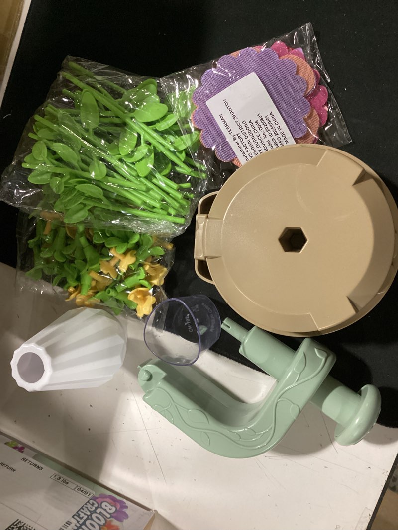 Condition photo showing Good Condition for fabric flower bouquets toys, diy craft kits toys for kids - flowers market toy, build your flower bouquet, arts & crafts for 4+ year toddler girl, educational activity preschool b-day gifts diy flower set