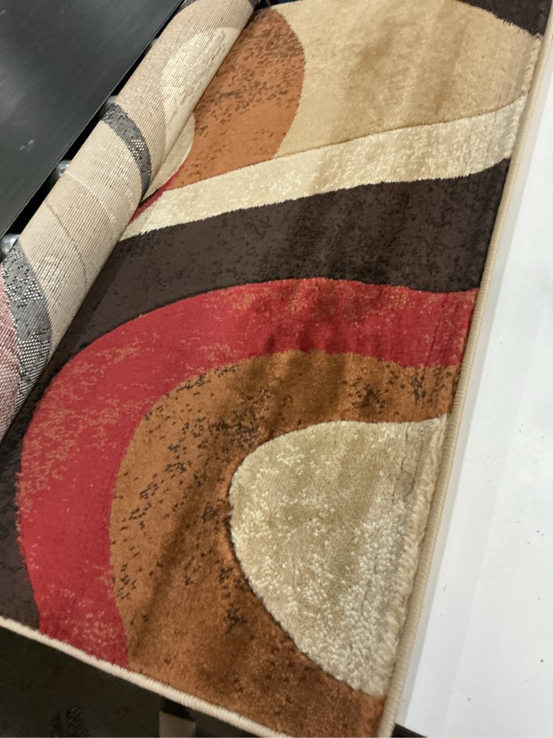 Condition photo showing Good Condition for home dynamix tribeca slade contemporary abstract area rug, brown/red, 3'11"x5'2"