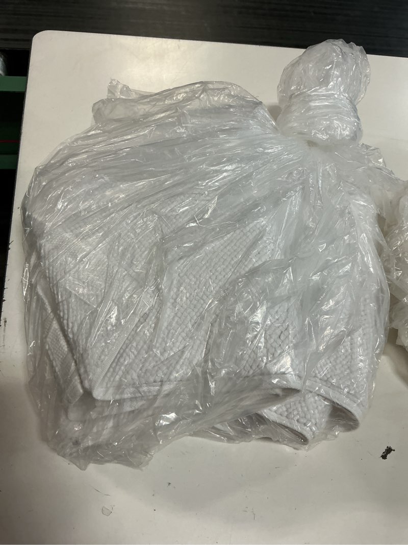 https://lotting-media.assets.bidfta.com/lotting_f7e31cb4-0fe0-4020-9d65-fc2b030728a9