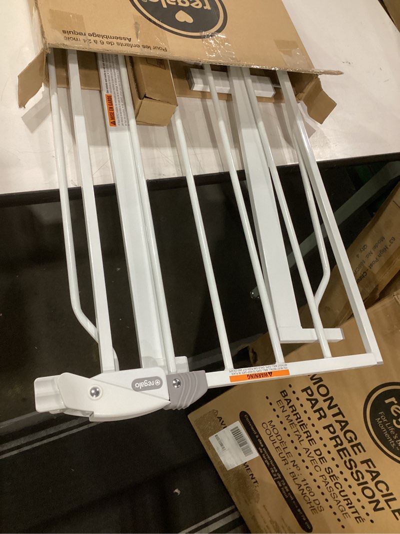 Condition photo showing Good Condition for regalo safety 38" baby gate for doorways & bottom of stairs, pressure mount design for babies, toddlers & pets, tested & safe for 30 years, american designed, american owned, white white 29-38.5"w x 30"h