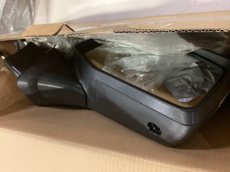 Condition photo showing Good Condition for Right Passenger Side Mirror Compatible With 2019-2025 Chevy Silverado 1500 With Power Glass Manual Folding Heated Temperature Sensors Without Turn Signal Chrome Replace#GM1321583(7Pins? R-7Pins Chrome