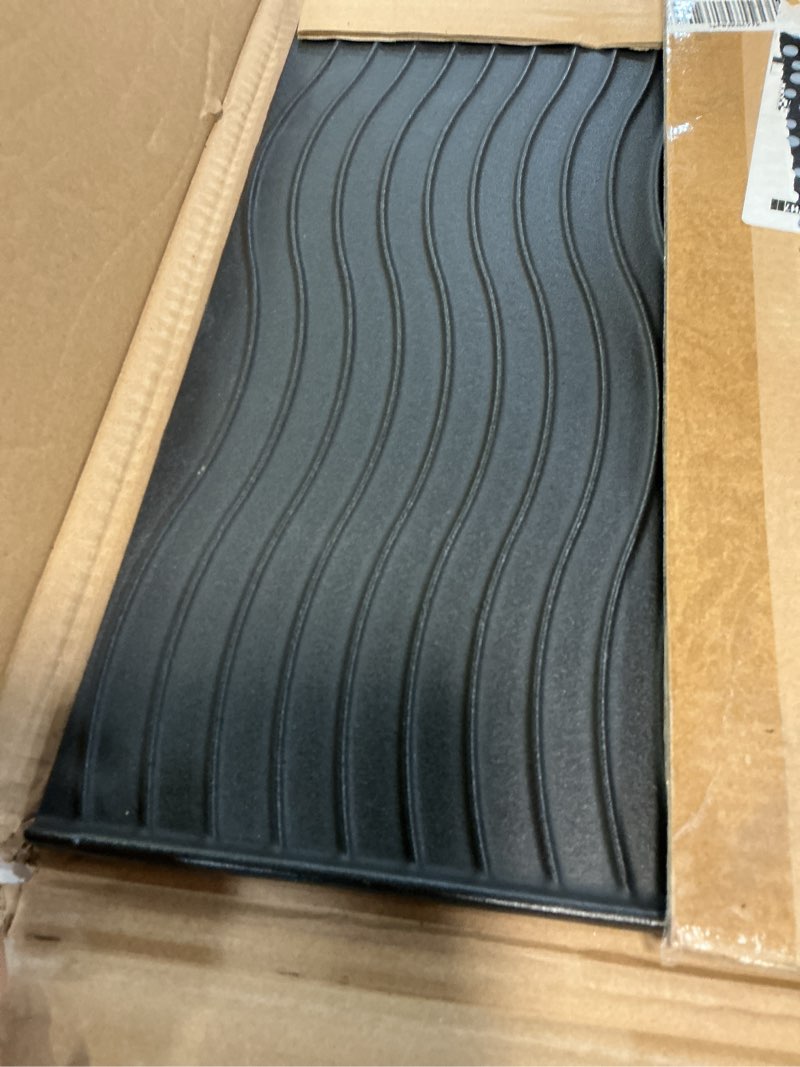 Condition photo showing Good Condition for 56040 56041 griddle grill replacement parts for napoleon prestige 500 prestige pro 500 built-in lex 485 605 730 series p500rsibpss-3 bip500rbnss-3 bipro500rbpss-3 reversible cast iron griddle plate