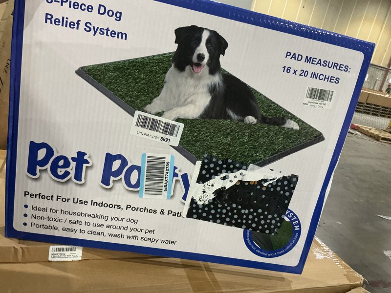 Condition photo showing Good Condition for artificial grass dog potty with tray,16" x 20" reusable puppy training pad,3-layer drainage dog grass pee pad for small dogs & puppies, easy-clean indoor outdoor pet toilet medium