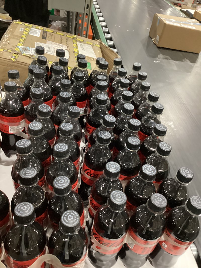 Condition photo showing New/Like New for Coke Zero Sugar Diet Soda Soft Drink, 16.9 fl oz, 6 Pack Coke Zero Sugar 16.9 Fl Oz (Pack of 6)