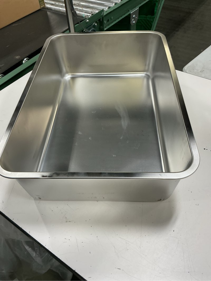 Condition photo showing Good Condition for kirecoo stainless steel cat litter box xl- metal high sided cat pan, large stainless steel box, indoor litter tray, non stick, no smell, easy to clean, pet toilet supplies for kitten, kitty, rabbit 23.43" l x 15.55" w x 5.7" h