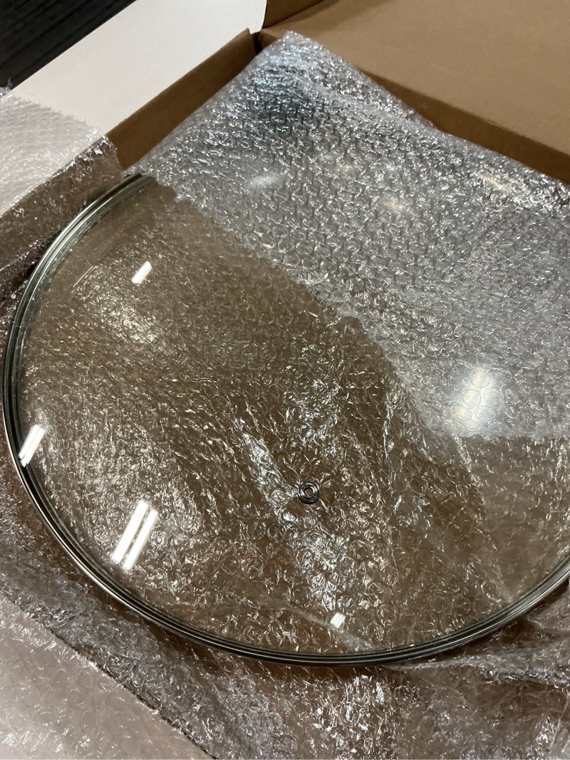 Condition photo showing Good Condition for Glass lid for Large Pots and Pans, 14 Inch Cover for Replacement, Commercial Lid for Cookware, Frying Pans, Stockpot, Dishwasher safe and oven safe up to 400°F Fit Inner Dia14 to 14.4 Inch Black