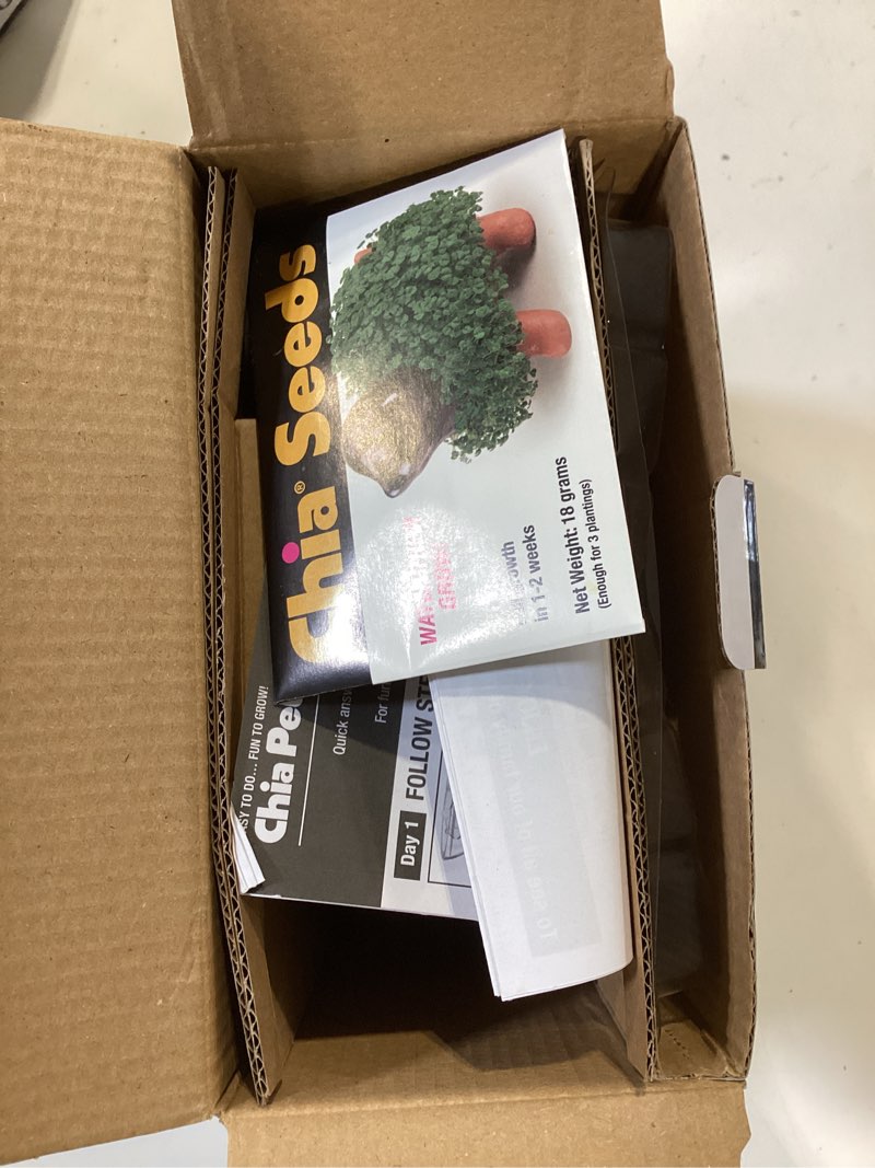 Condition photo showing Good Condition for chia pet megan with seed pack, decorative pottery planter, easy to do and fun to grow, novelty gift, perfect for any occasion 7.3 inches (w) x 4.5 inches (l) x 8 inches (h) m3gan