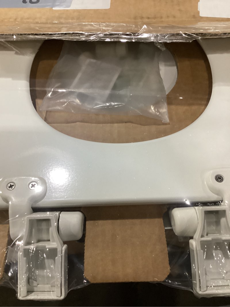 Condition photo showing New/Like New for mayfair cassel slow close toilet seat, easy clean, non slip premium wood seat, easy install, made in usa, round, white round 1 - toilet seat