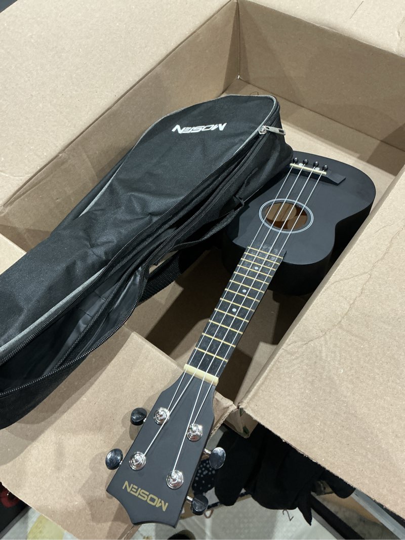 Condition photo showing Good Condition for mosen ukulele for beginners 21 inch all in one kit beginner professional ukulele including straps, strings, and paddles (black)
