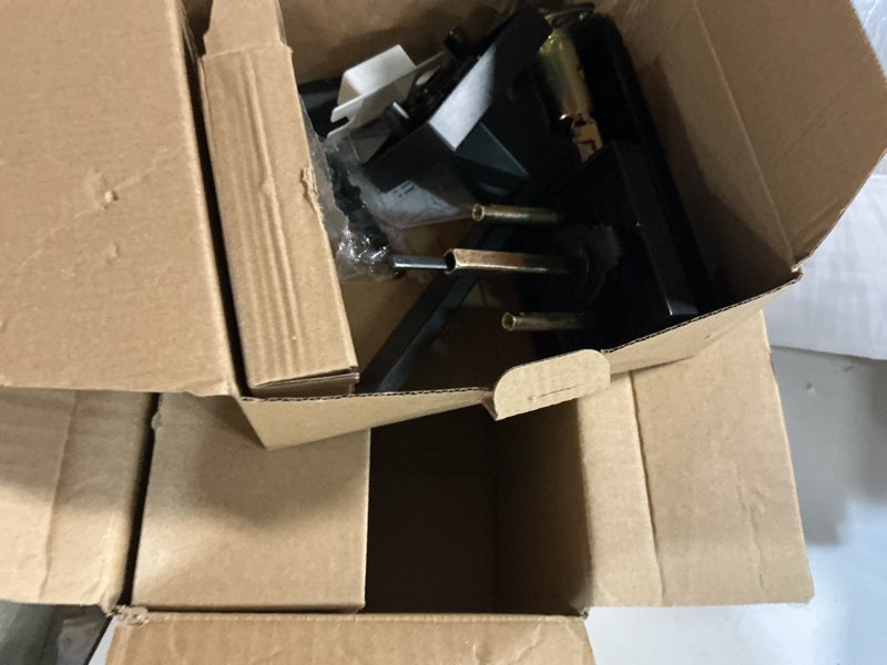 Condition photo showing Good Condition for plustool 2 pack matte black door handles interior, keyless interior door knobs, privacy door locks for bedroom bathroom, heavy duty square door lever locksets, reversible for left&right handled doors matte black privacy(with lock) 2