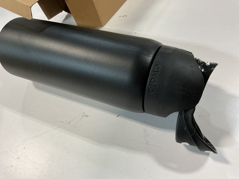Condition photo showing Good Condition for owala freesip insulated stainless steel water bottle with straw, bpa-free sports water bottle, great for travel, 32 oz, very, very dark very, very dark 32 ounces