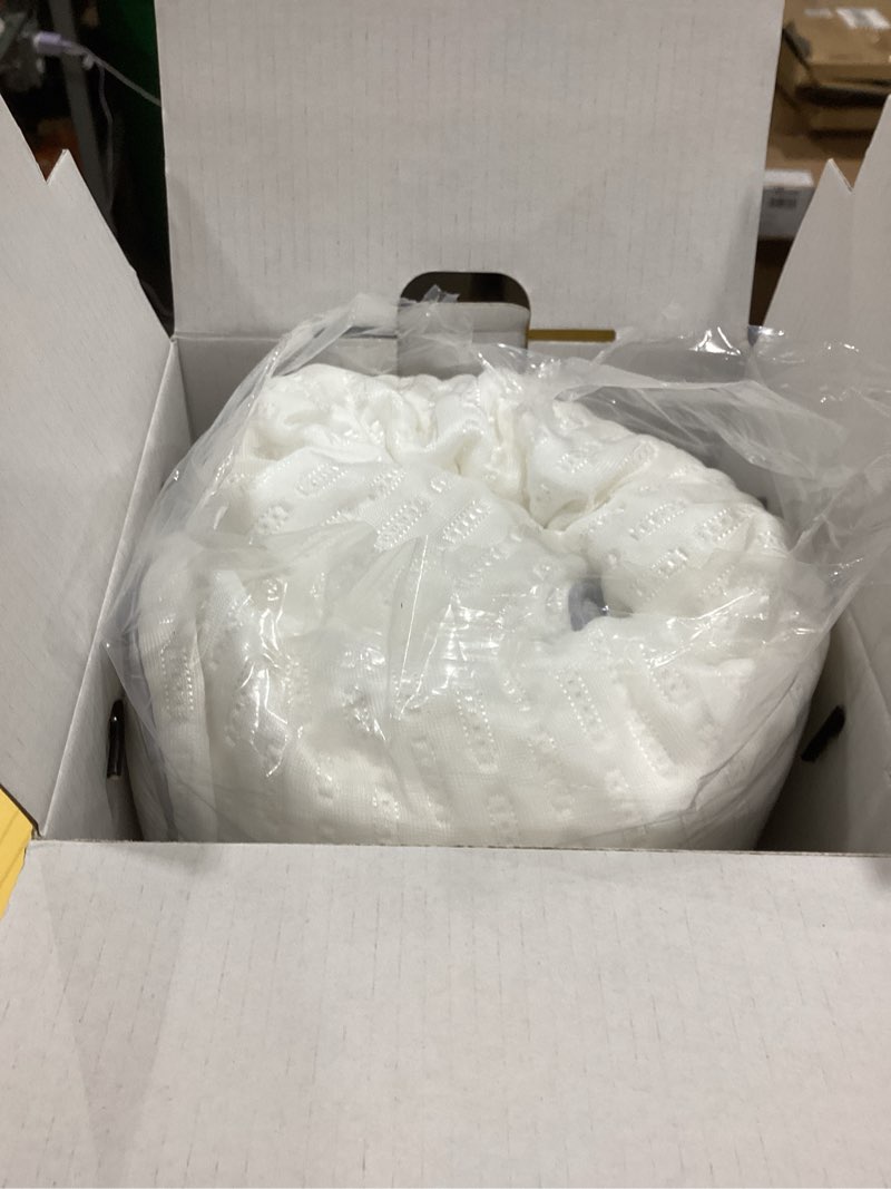 Condition photo showing Good Condition for slegox Latex Pillow Features Medium-Soft Latex Foam and Removable ice Silk Pillowcase Suitable for S