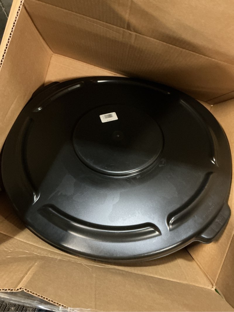 Condition photo showing New/Like New for rubbermaid commercial products brute trash can dome lid, 55-gallon, black, compatible with the rubbermaid heavy duty 55-gallon garbage bins