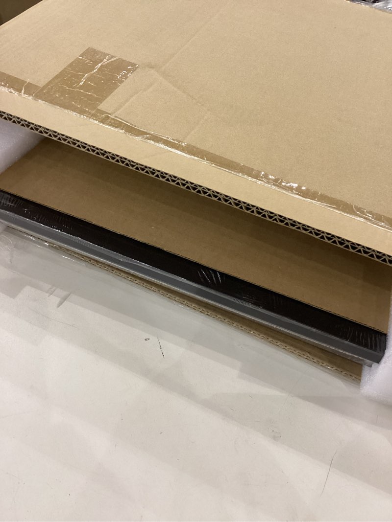 Condition photo showing Good Condition for RV Window with Screen, Push Pull Trailer Window, Waterproof UV Resistant Sliding Window for Campers Trailers Construction Vehicles - 500x300mm