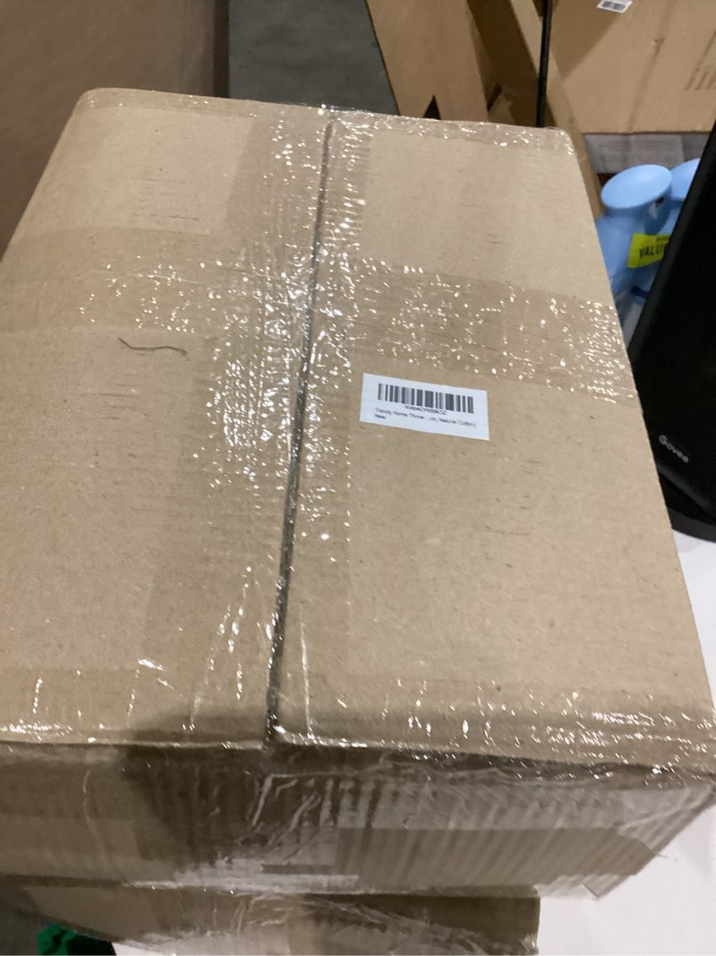 Condition photo showing New/Like New for Trendy Home 18x18 100% Natural Cotton Throw Pillow Insert(Set of 4), Bed and Couch Pillows Stuffer Hypoallergenic, Decorative Home Outdoor Sofa Pillow Filler (Cotton, 4 Pack) Natural Cotton 18x18, Cotton