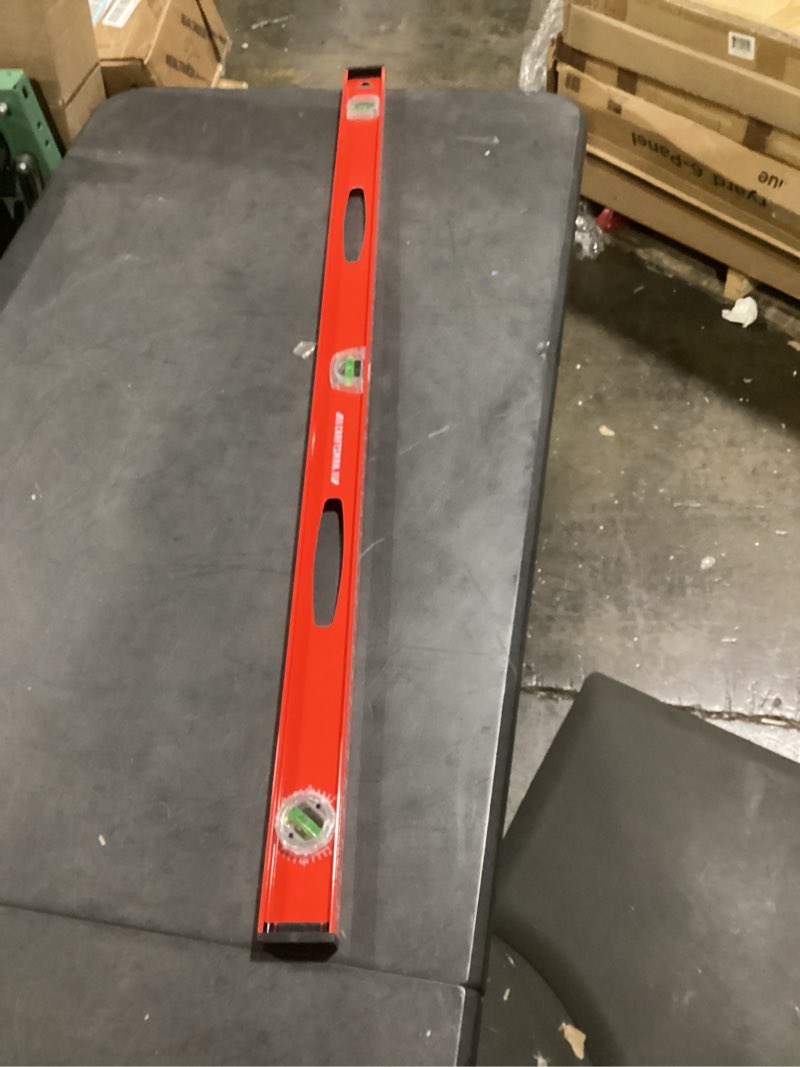 Condition photo showing Good Condition for craftsman cmht82345 48in i-beam level