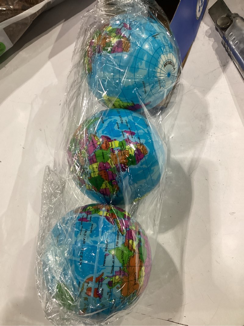 Condition photo showing New/Like New for mini 3.7" foam earth ball soft squishy toys , globe world map planet balls for kids toddler, educational geography, sensory fidget desk toy for solar systerm,learning, classroom prize gift (3pcs )