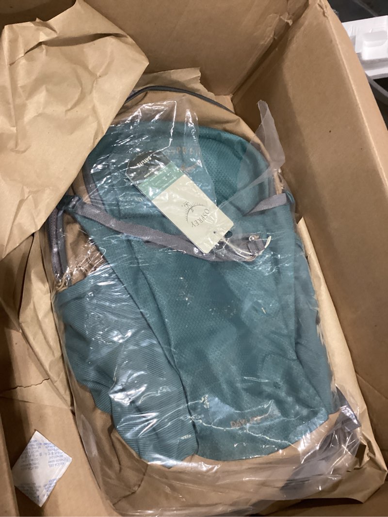 Condition photo showing Good Condition for osprey daylite plus commuter backpack - lightweight, everyday pack with laptop sleeve and water bottle pockets - ideal for campus, work, and travel with versatile storage, cascade blue/latte brown