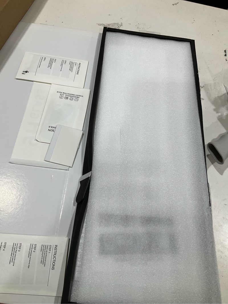 Condition photo showing Good Condition for 2pcs for 2025 2026 traverse tempered glass screen protector 2024 2025 2026 chev rolet traverse lt z71 high country rs 17.7inch screen protector traverse 17.7inch
