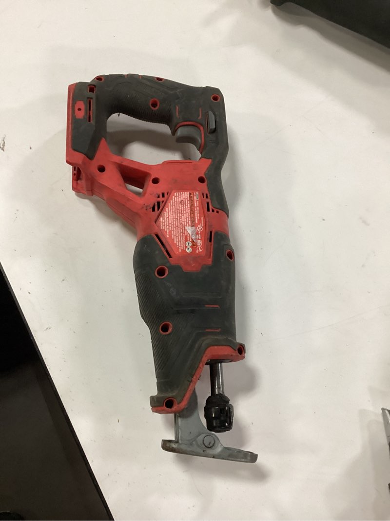 Craftsman CMCS300 V20 Reciprocating Saw Cordless