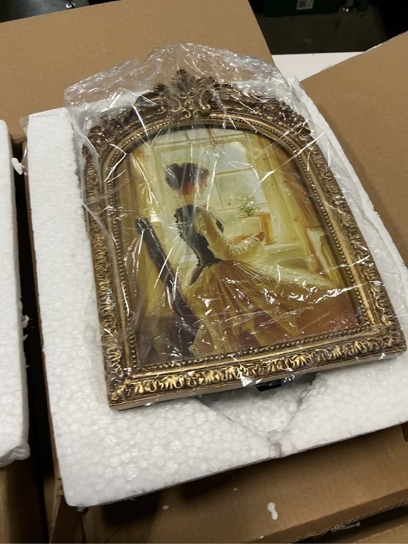 Condition photo showing New/Like New for 3 pcs vintage picture frames antique set, ornate gold baroque photo frames with real glass for tabletop and wall mount ornate, retro home decor and wall art (4x6, 5x7, 6x8)