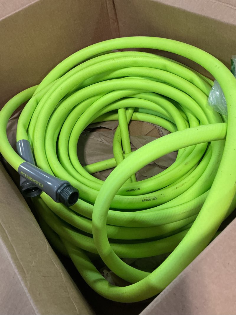 Condition photo showing Good Condition for flexzilla air hose with colorconnex industrial type d coupler and plug, 3/8 in. x 50 ft., heavy duty, lightweight, hybrid, zillagreen - hfz3850yw2-d 3/8" 50ft