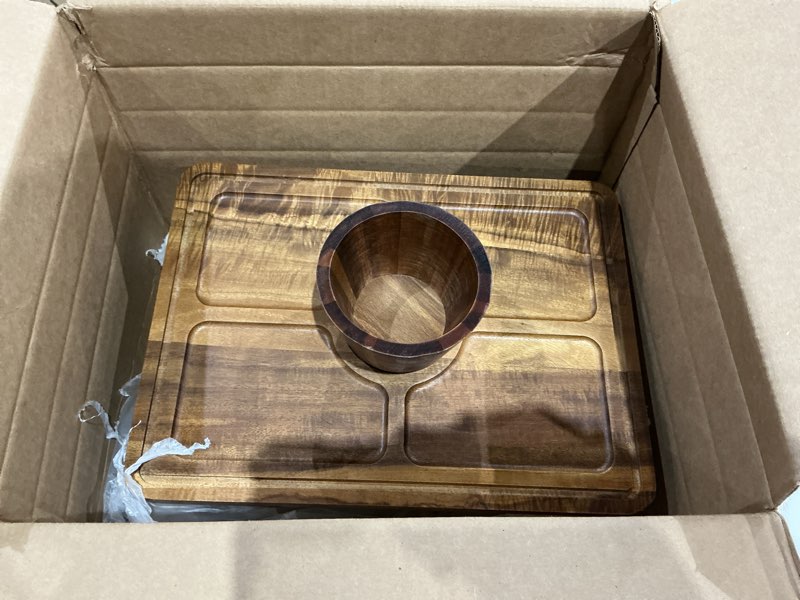 Condition photo showing Good Condition for housejoy acacia wood cake stand with lid-extra large 17" rectangular cake holder,2-in-1 dessert table display set & charcuterie board,acrylic cake dome cover for cheese/veggie/desert /chips & dip rectangular 17*13*9