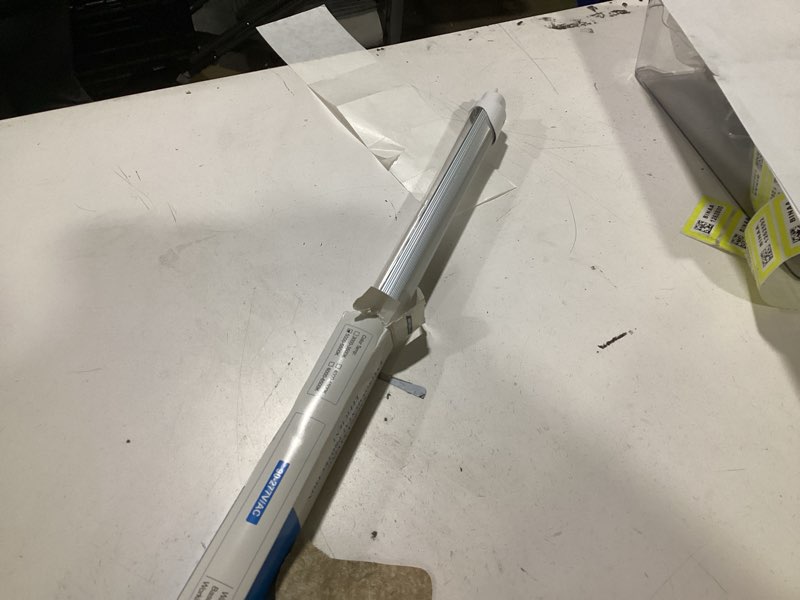 Condition photo showing Good Condition for led t8 tube light