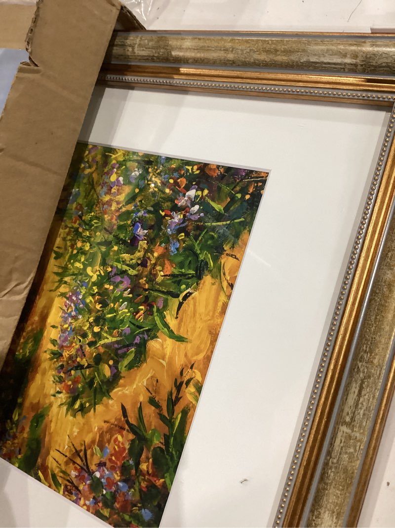 Condition photo showing New/Like New for golden state art,11x14 ornate picture frame for 8x10 photo with mat or 11 x 14 prints without mat,real glass wall display(color:vintage gold) 11x14 vintage gold