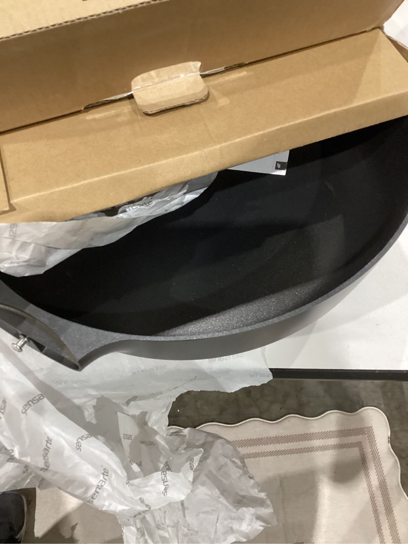 Condition photo showing Good Condition for SENSARTE Nonstick Frying Pan Skillet with Lid, 13.3 Inch Large Deep Frying Pan, 6 Qt Non Stick Saute Pan with Cover, Induction Pan, Healthy Non Toxic Cooking Pan with Helper Handle, PFOA PFOS Free 6QT / 13.3IN Classic Black