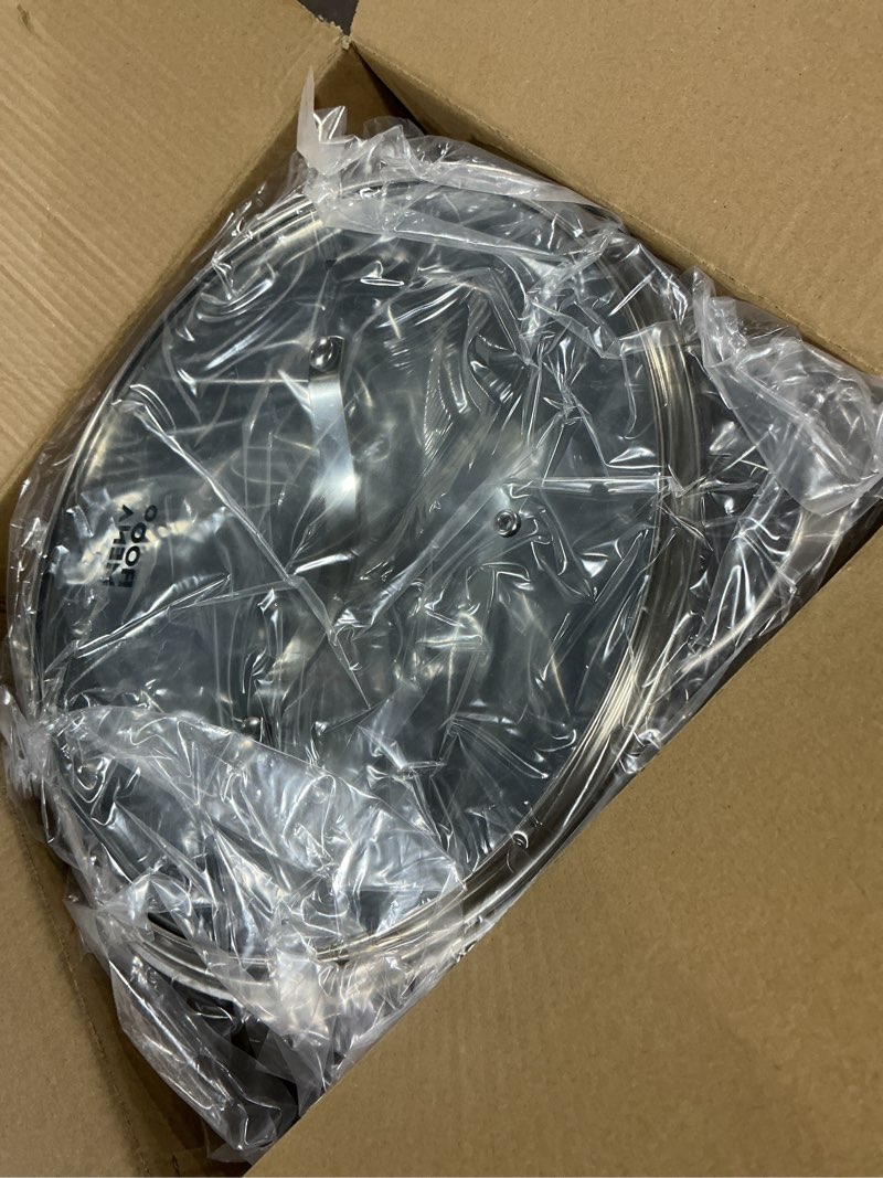 Condition photo showing Good Condition for Wok pan with Lid, Hybrid Ceramic 13 Inch Tri-Ply Stainless Steel Woks & Stir-fry Pans Nonstick, Non-Toxic, PFAS/PFOA/PTFE Free, Metal Utensil Safe, Dishwasher & Oven Safe, Induction Compatible