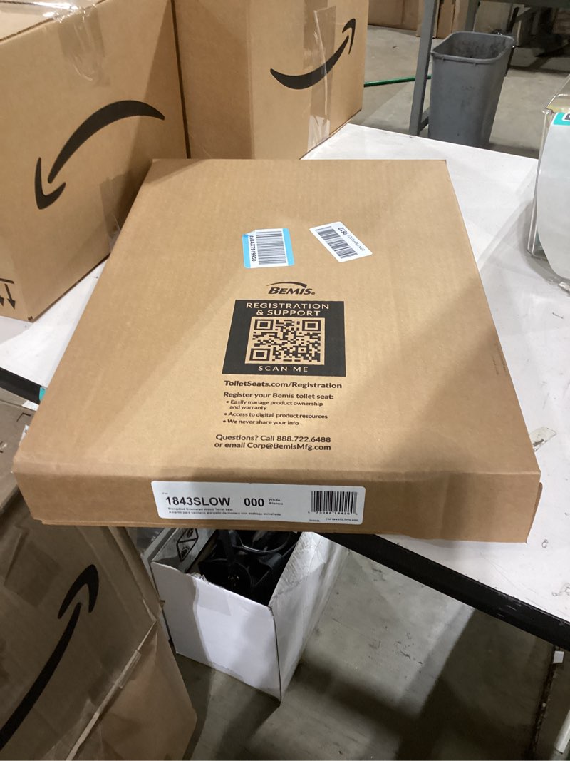 Condition photo showing New/Like New for mayfair linden slow close toilet seat, non slip heavy duty wood, easy install, elongated, white
