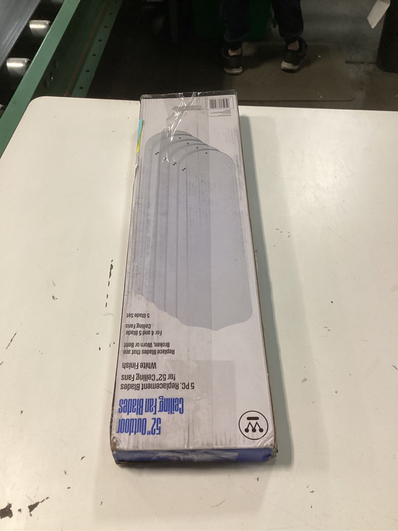 Condition photo showing New/Like New for lineshading 5 pack 20" replacement fan blades for 52" ceiling fan waterproof weatherproof blades replacement for broken substitution replacing indoor summer(white) white 52 inch