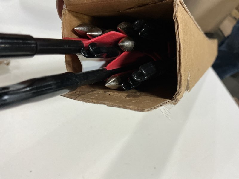 Condition photo showing Good Condition for gpp archery beginner's first arrows (30" fiberglass target archery arrows) - 12 pack red