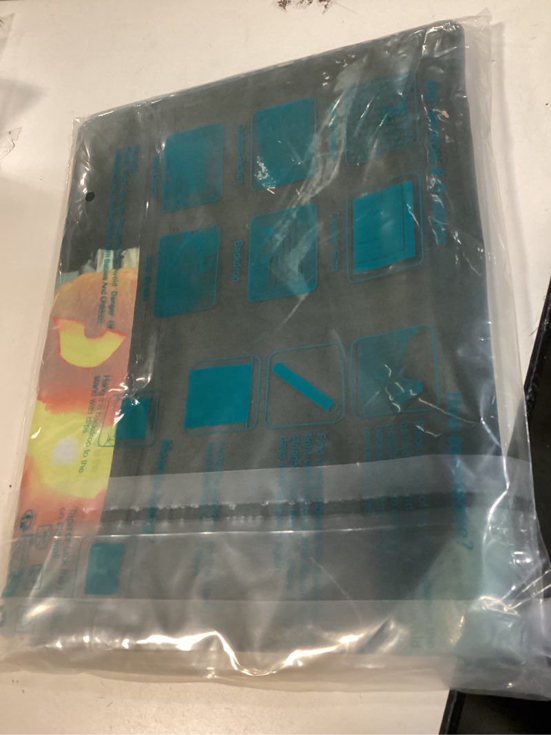 Condition photo showing New/Like New for Halloween Haunted House Backdrop 8x6ft Scary Night Castle Pumpkin Lantern Halloween Party Background Kids Adult Horrible Halloween Party Decorations Banner green 94X70 inch (8x6FT)