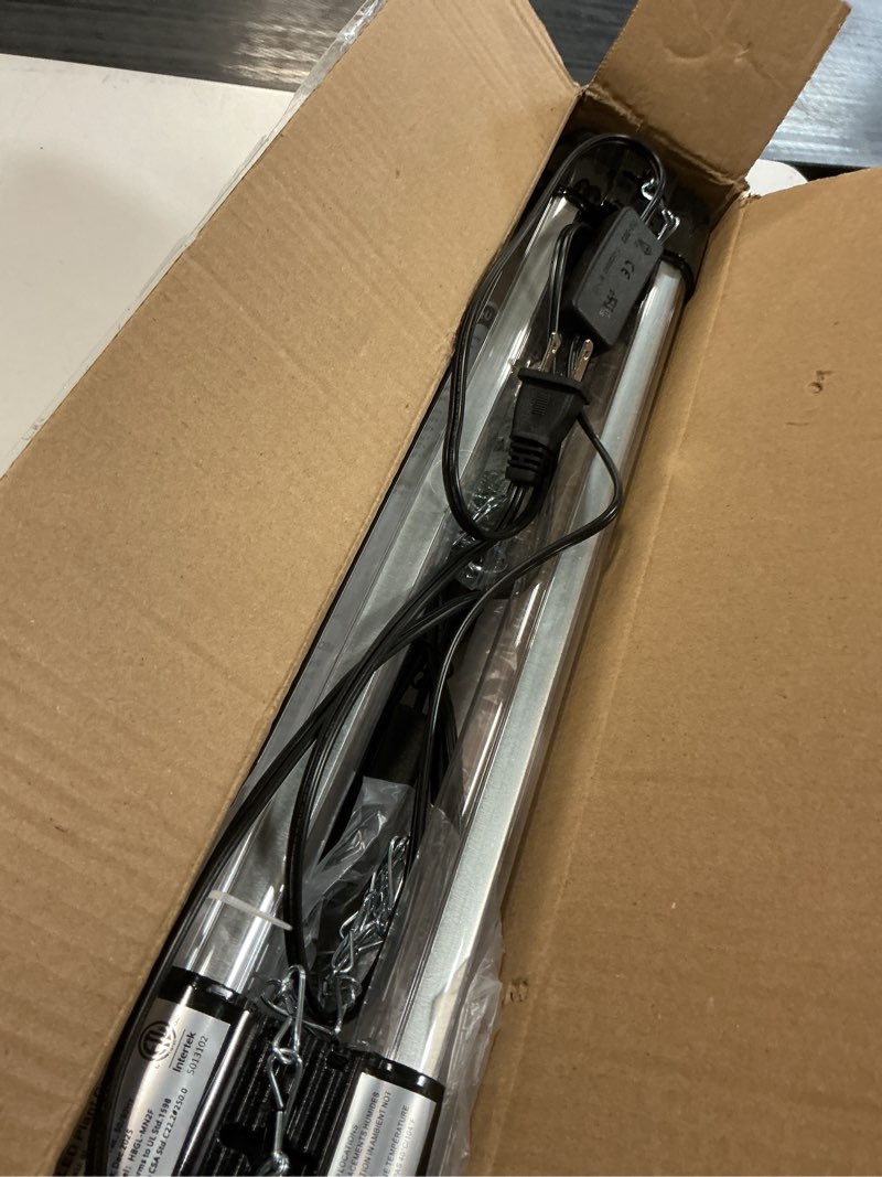 Condition photo showing Good Condition for hlite 16inch 4 pack led grow lights - linkable grow lights for indoor plants, full spectrum plant lights plug and hanging design with on/off switch hanging grow light from seedling to flowering, black black 4 x 20w switch