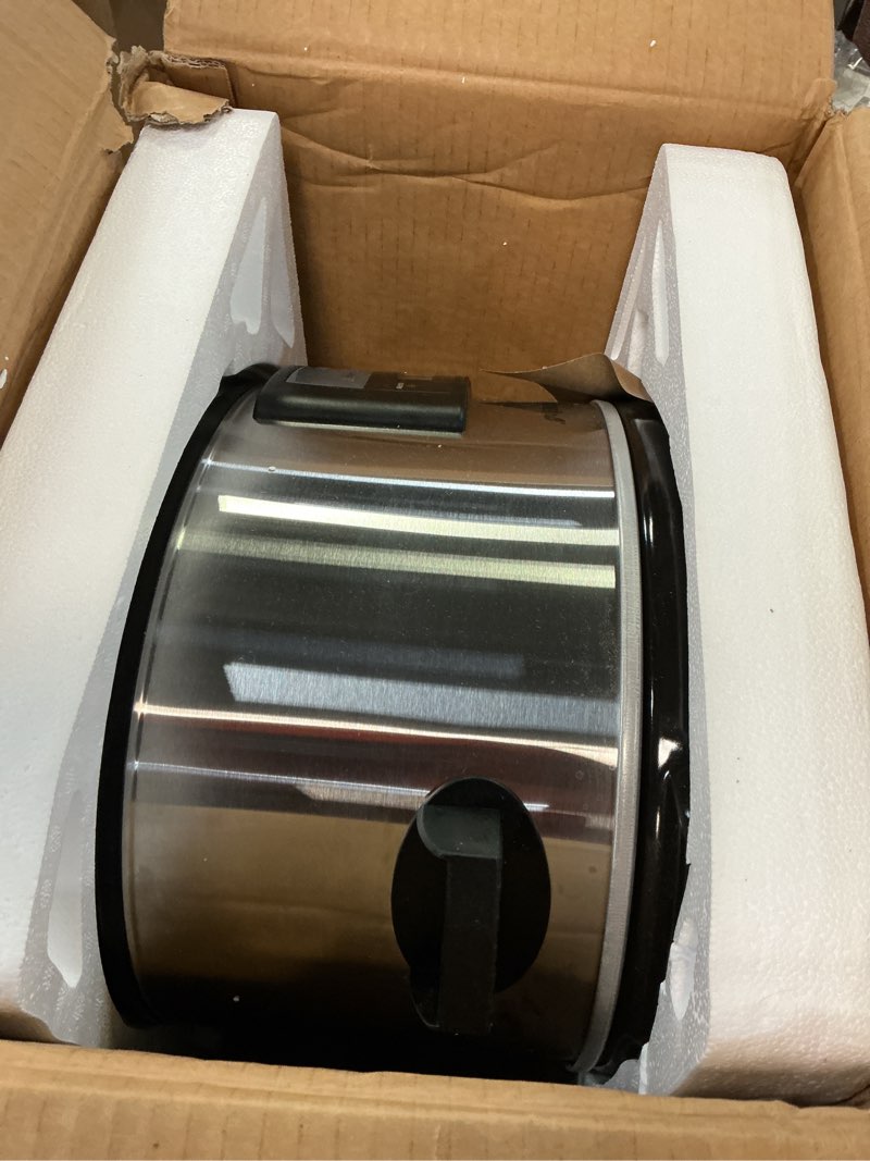 Condition photo showing Good Condition for Elite Gourmet MST-900D 8.5Qt Digital Programmable XL Jumbo Slow Cooker, Adjustable Temp, Entrees, Sauces, Stews & Dips, Dishwasher Safe Glass Lid & Crock, Stainless Steel Stainless Steel/Black