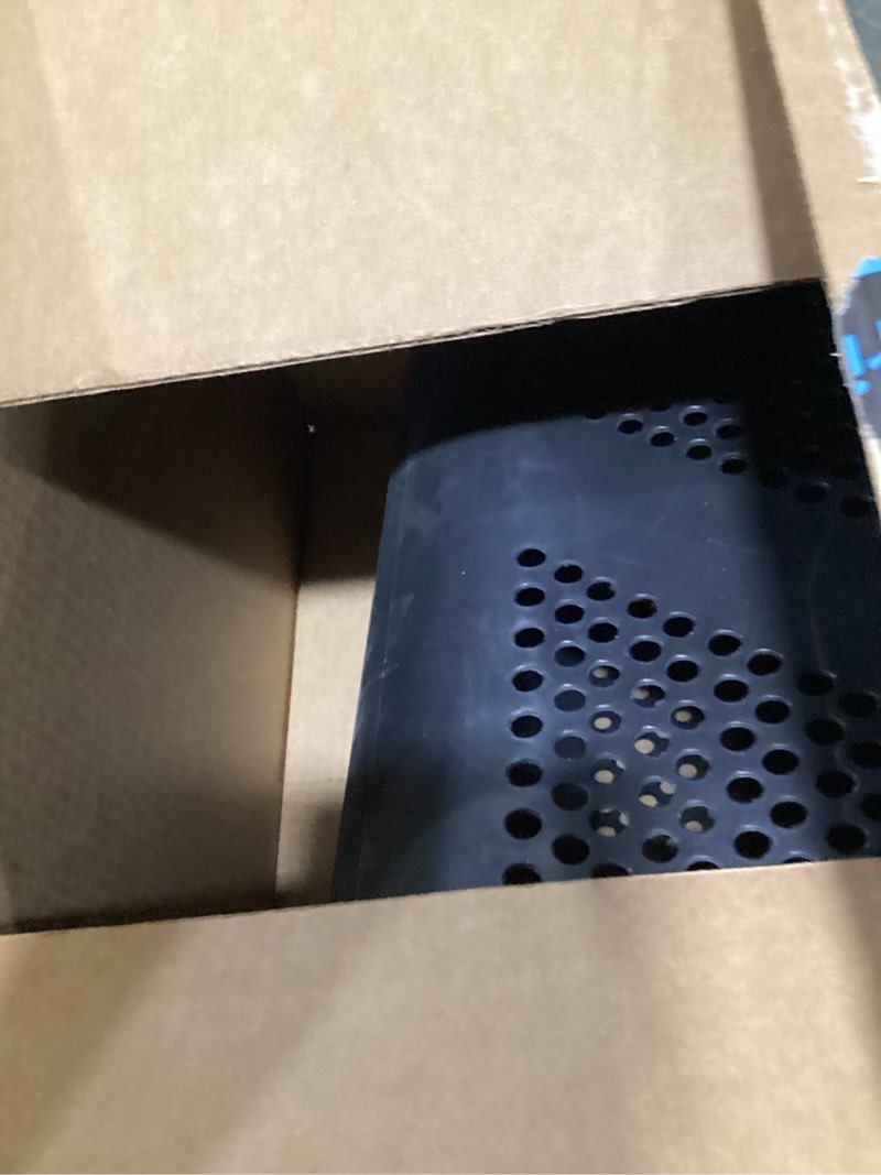 Condition photo showing Good Condition for mind reader slim laundry hamper with lid, 60l clothes basket, ventilated plastic, black black single