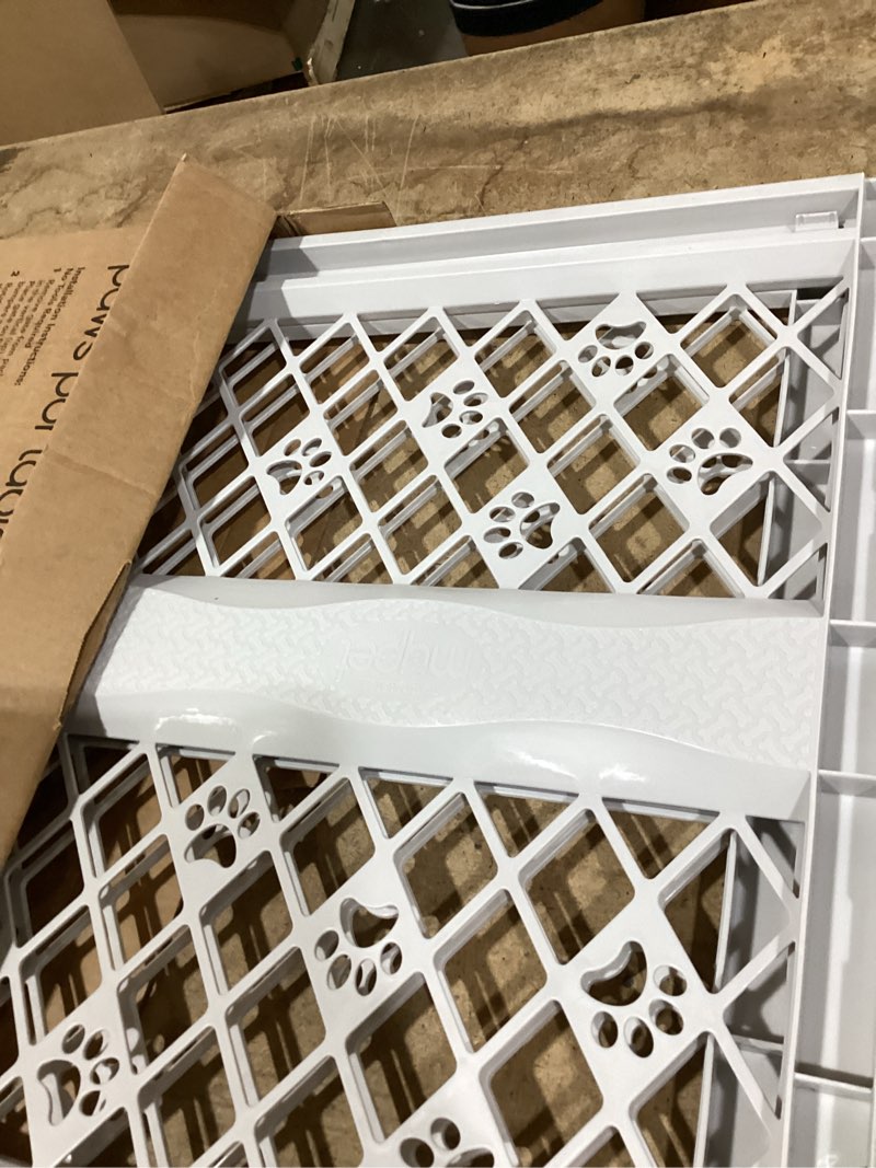 Condition photo showing Good Condition for mypet north states paws portable pet gate: 26-40" wide. pressure mount. no tools needed. made in usa. dog gate 23" tall, expandable, durable dog gates for doorways, light gray