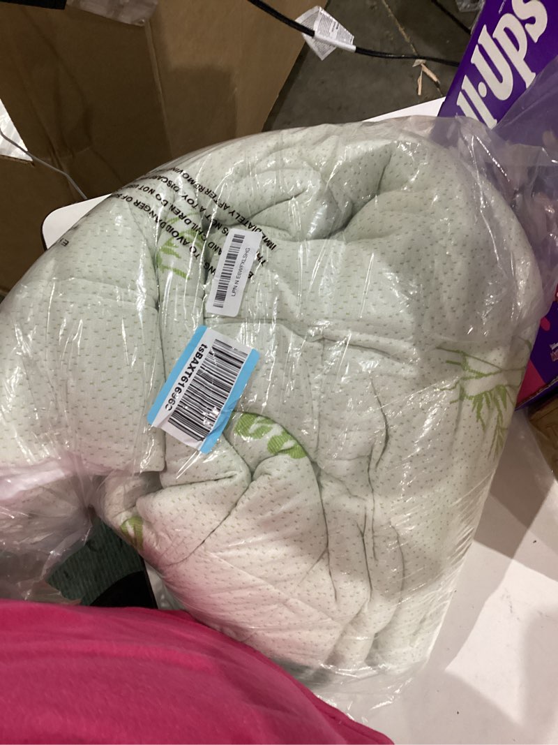 Condition photo showing As Is for sweetcrispy ultra soft mattress topper twin size - viscose made from bamboo pillow top mattress pad for breathable cooling & back pain relief, deep pocket comfort bed topper, green green twin&pillow top