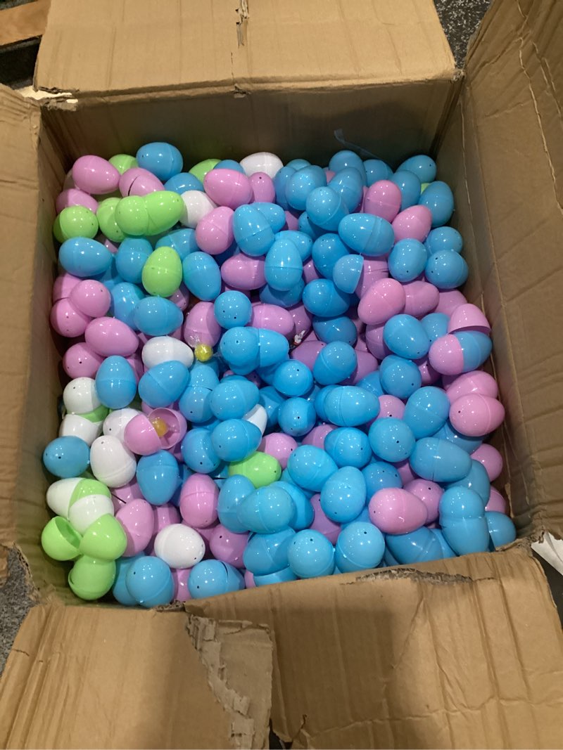 Condition photo showing Good Condition for 1500 pcs plastic easter eggs bulk, 2.4" empty pastel easter eggs fillable for easter hunt, basket stuffers fillers, classroom prizes, party favors supplies decoration
