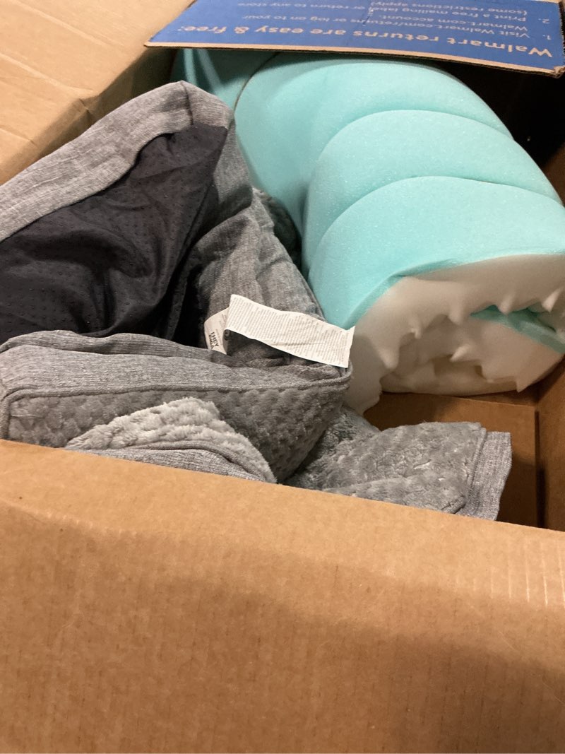 Condition photo showing Good Condition for EHEYCIGA Orthopedic Dog Beds for Extra Large Dogs 44x32Inch, Waterproof Memory Foam XL Pet Bed with Sides, Non-Slip and Egg-Crate Foam Big Dog Couch Bed with Washable Removable Cover, Grey 44.0"L x 32.0"W x 6.5"Th Grey